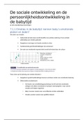 De sociale ontwikkeling en de persoonlijkheidsontwikkeling in de babytijd 